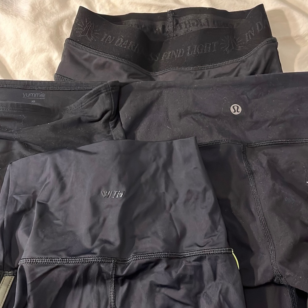 Lot of 4 leggings XS, lululemon is size 6